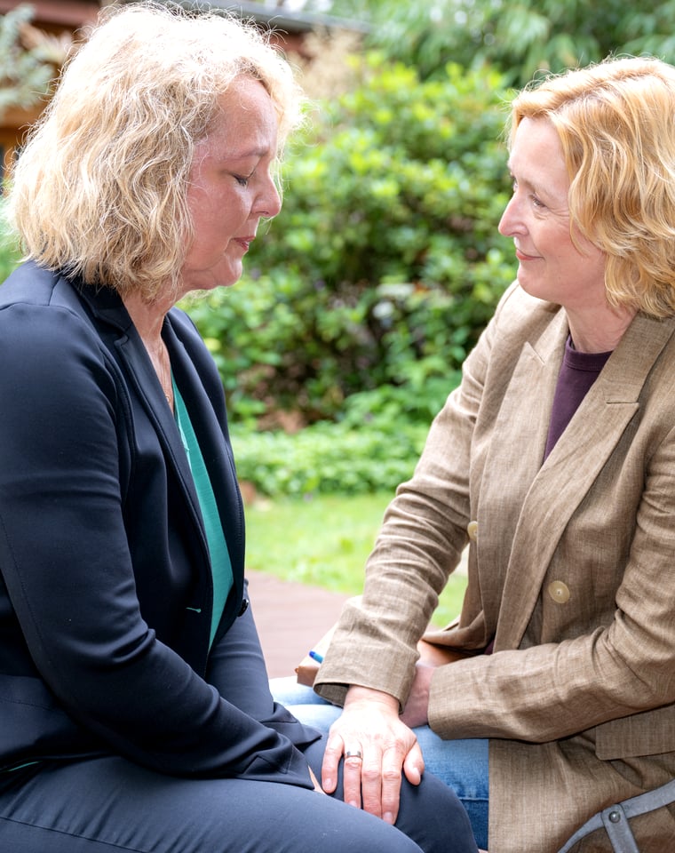 Einfühlsame Begleitung am Krankenbett — IADC-Therapie